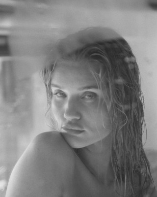 Rosie Huntington-Whitely pic #1242938