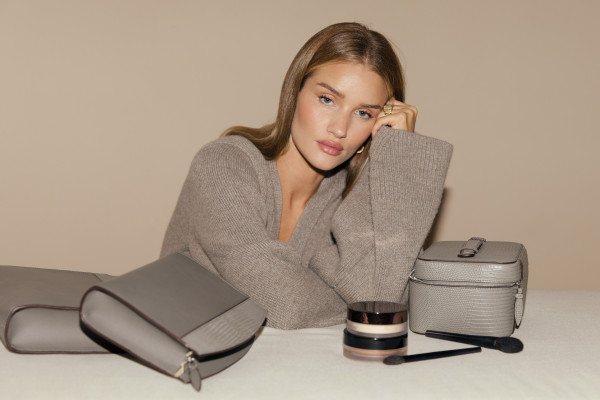 Rosie Huntington-Whitely pic #1315830