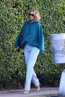 Rosie Huntington-Whitely pic #996819