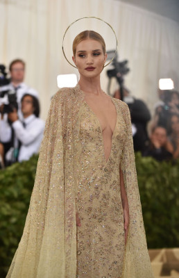 Rosie Huntington-Whitely pic #1035526
