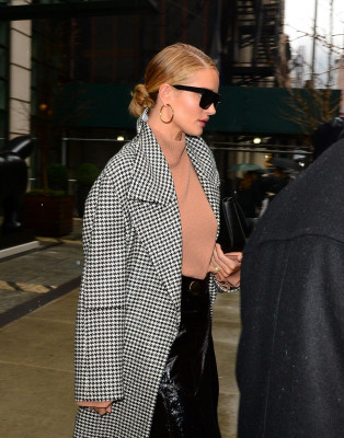 Rosie Huntington-Whitely pic #1008242