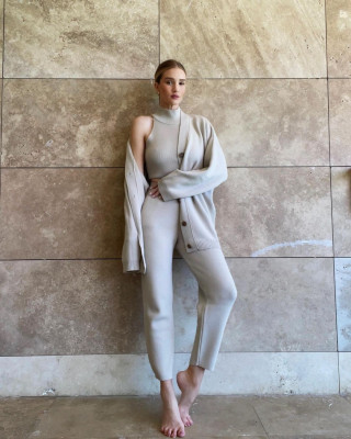 Rosie Huntington-Whitely pic #1252765