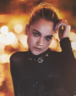 Rosie Tupper pic #916997
