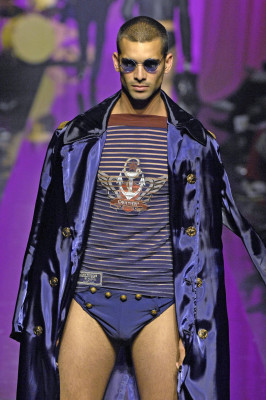 Ruben Cortada pic #507165