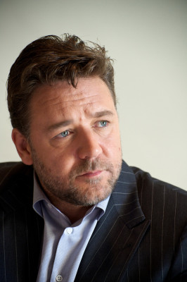 photo 4 in Russel Crowe gallery [id270526] 2010-07-14 00:00:00