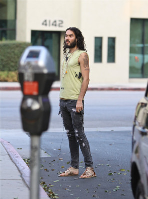 photo 14 in Russell Brand gallery [id542794] 2012-10-14 00:00:00