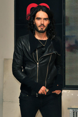 photo 7 in Russell Brand gallery [id263428] 2010-06-11 00:00:00