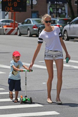 Karolina Kurkova pic #612547