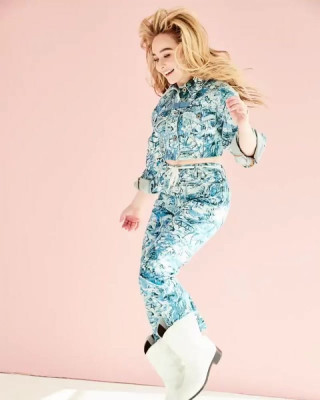 photo 10 in Sabrina Carpenter gallery [id1051647] 2018-07-20 00:00:00