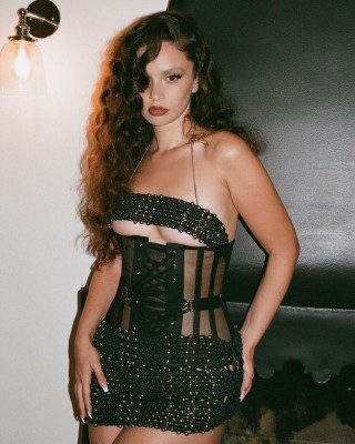 Sabrina Claudio pic #1268250