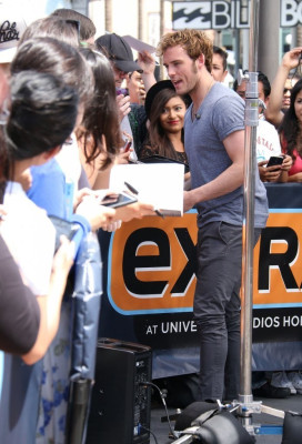Sam Claflin pic #827880