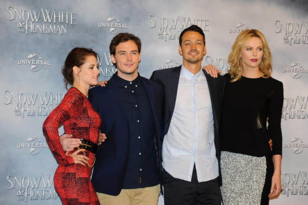photo 4 in Sam Claflin gallery [id834708] 2016-02-18 00:00:00