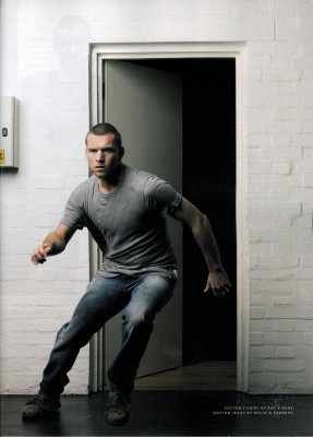 photo 3 in Sam Worthington gallery [id239349] 2010-02-26 00:00:00