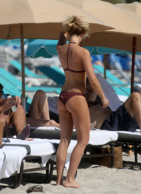 Samantha Hoopes pic #1022071