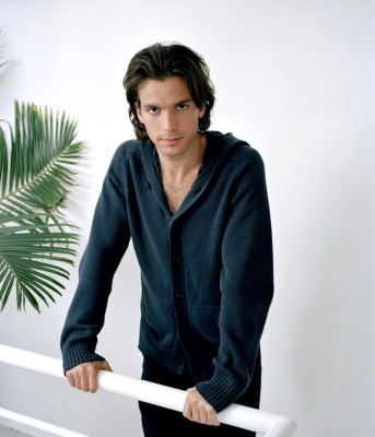 Santiago Cabrera pic #118600