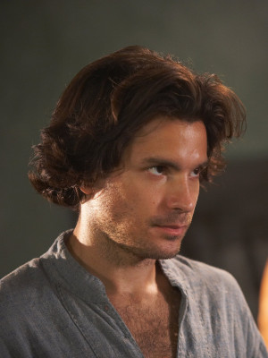 Santiago Cabrera pic #275475