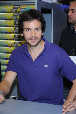 Santiago Cabrera pic #596357