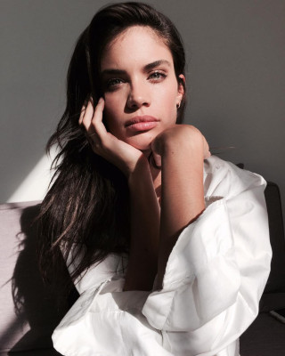 photo 3 in Sara Sampaio gallery [id953005] 2017-07-27 00:00:00