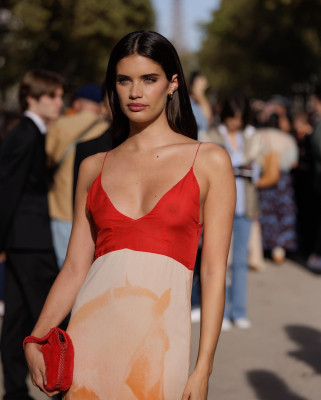 photo 4 in Sara Sampaio gallery [id1348290] 2024-04-23 00:00:00