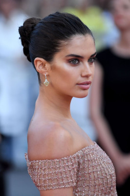 photo 20 in Sara Sampaio gallery [id1037665] 2018-05-16 00:00:00