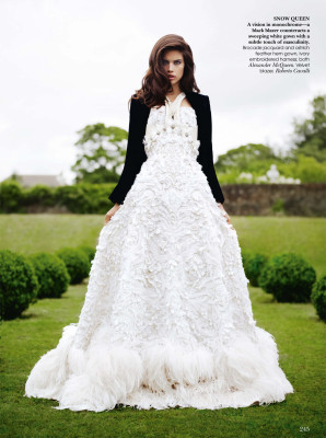 photo 19 in Sara Sampaio gallery [id522155] 2012-08-14 00:00:00