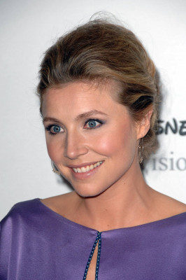Sarah Chalke pic #336838