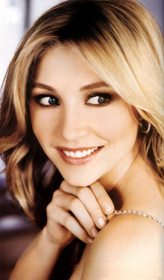 photo 21 in Sarah Chalke gallery [id207552] 2009-12-01 00:00:00