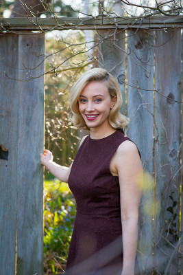 Sarah Gadon pic #855910