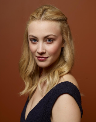 photo 18 in Sarah Gadon gallery [id566973] 2013-01-21 00:00:00
