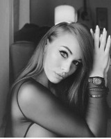 Sarah Gibson pic #1236728