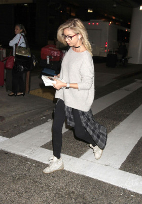 Sarah Hyland pic #932133