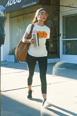 Sarah Hyland pic #1068240