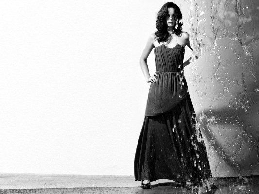 photo 10 in Sarah Wayne Callies gallery [id370931] 2011-04-21 00:00:00
