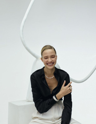 Sasha Luss pic #1314071