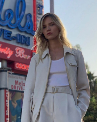 Sasha Luss pic #1212105