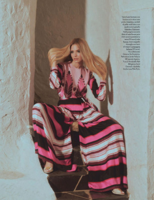 Sasha Luss pic #1214005