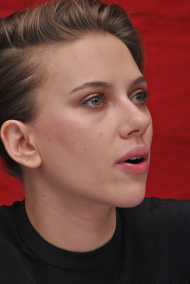 Scarlett Johansson pic #563621