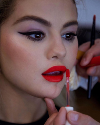 photo 23 in Selena Gomez gallery [id1288934] 2021-12-19 00:00:00