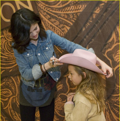 Selena Gomez pic #273942