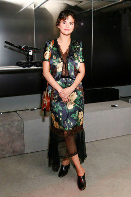 Selena Gomez pic #1034505