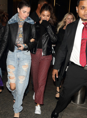 Selena Gomez pic #1066423