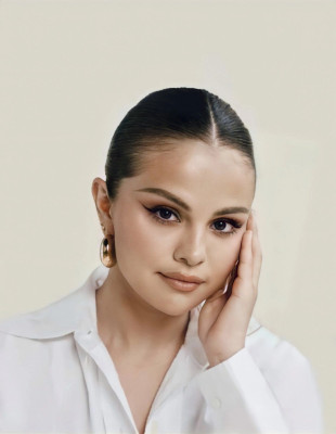 Selena Gomez pic #1295737