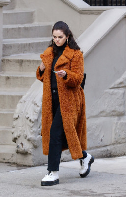photo 13 in Selena Gomez gallery [id1249060] 2021-02-26 00:00:00