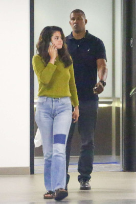 Selena Gomez pic #1054179