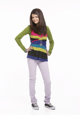 photo 25 in Selena Gomez gallery [id240748] 2010-03-09 00:00:00