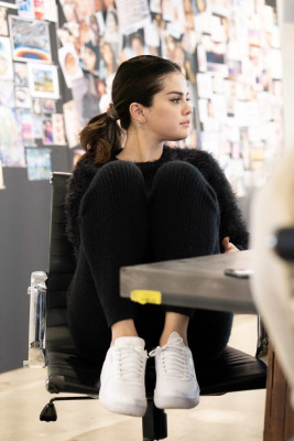 Selena Gomez pic #1224167