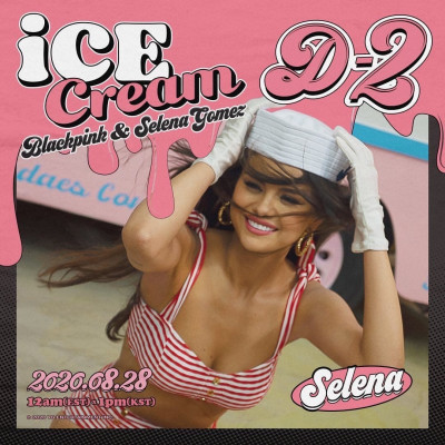Selena Gomez pic #1229799