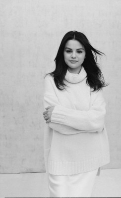 photo 6 in Selena Gomez gallery [id1331978] 2023-08-18 00:00:00