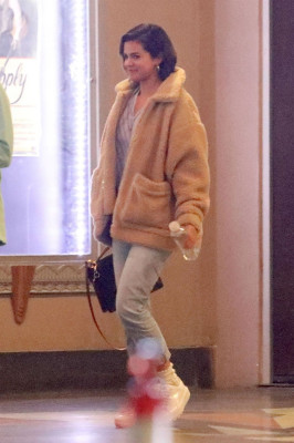 Selena Gomez pic #1021145