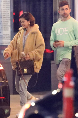Selena Gomez pic #1021147